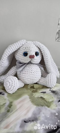 Детские игрушки. Рюкзаки детские. Женские сумочки