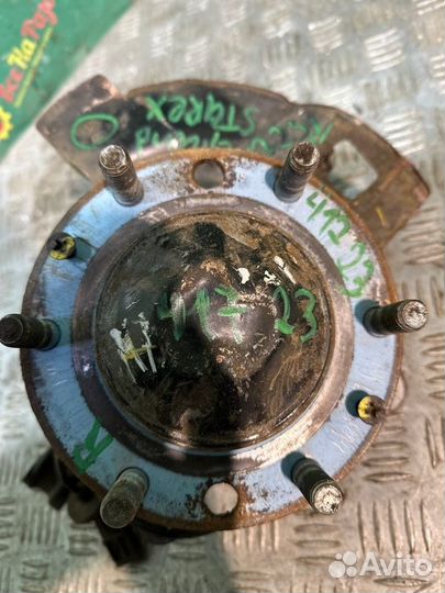 Поворотный кулак передний правый Hyundai Grand