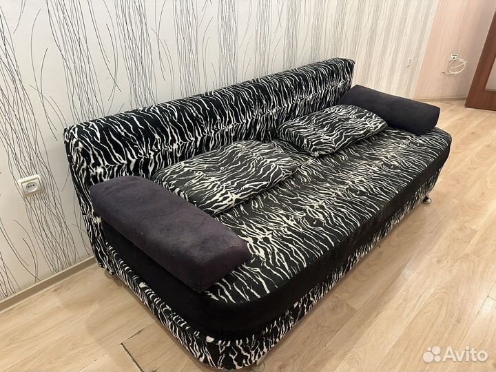 Диван прямой раскладной 190