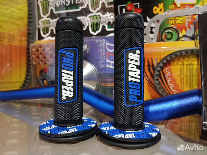 Руль на кроссовый мотоцикл в сборе