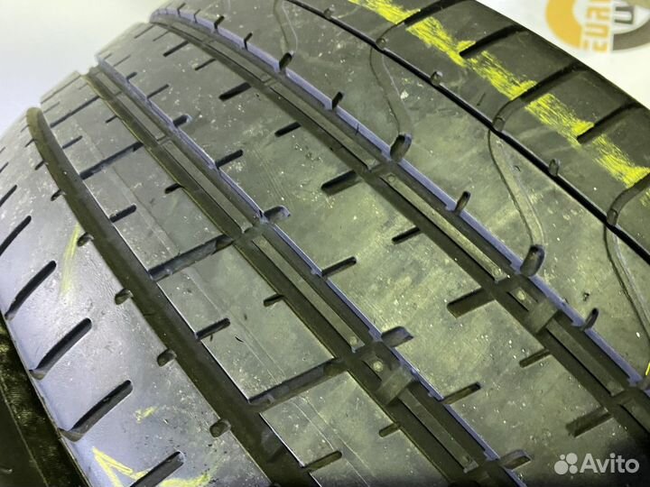 Pirelli P Zero 255/40 R21