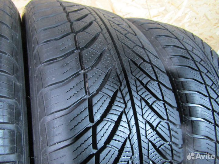 Goodyear UltraGrip 8 Performance 245/45 R19