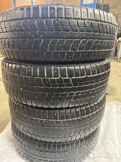 Dunlop SP Winter Ice 01 205/60 R16