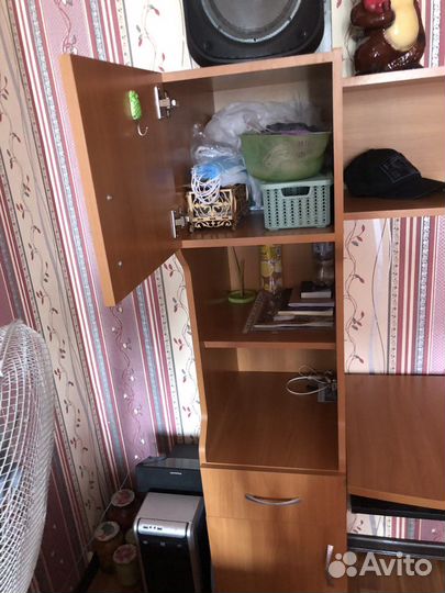 Компьютерный стол