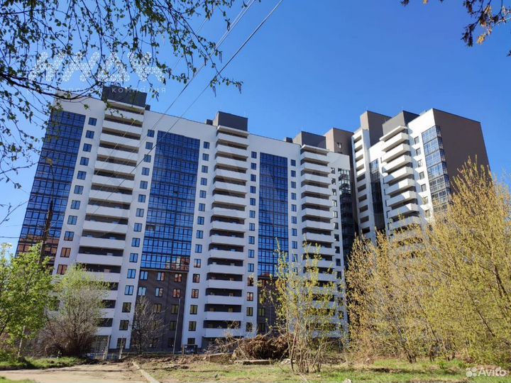 3-к. квартира, 79,5 м², 1/15 эт.