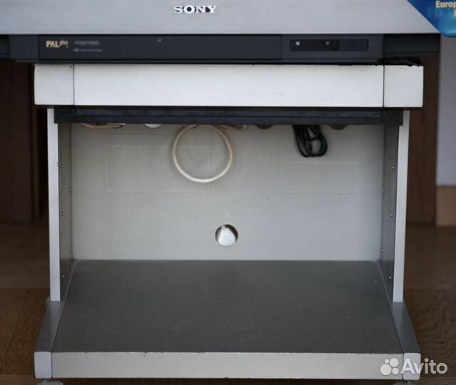 Редкий винтаж телевизор-sony KV-32FD1K