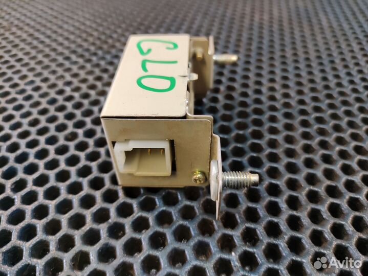 Реле бензонасоса Nissan gloria y34