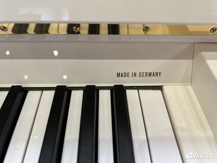 Пианино C. Bechstein 118 Classic, 2012 год