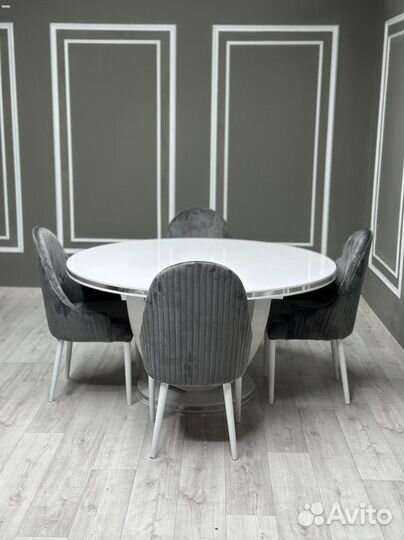 Стол со стульями /оплата при получении