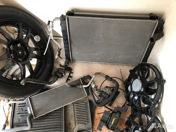 Разбор Infiniti m37x, m25, q70. Y51 кузов