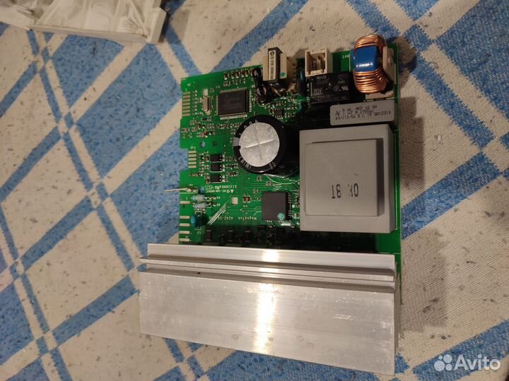 Модуль управления двигателем AEG lavalogic 1820