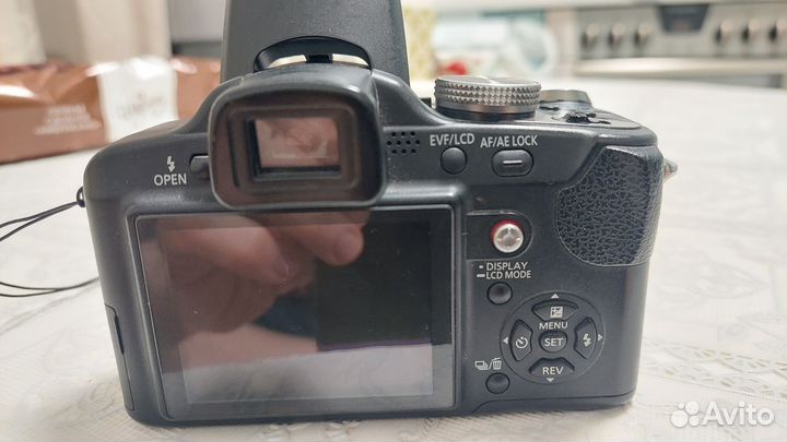 Цифровой фотоаппарат panasonic Lumix DMC-FZ18