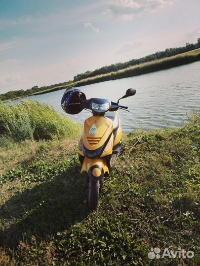 Скутер рейсер метеор 50 кубов