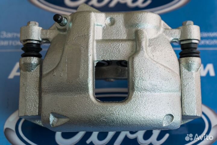 Суппорт передний Форд Транзит 2006-2008-2012