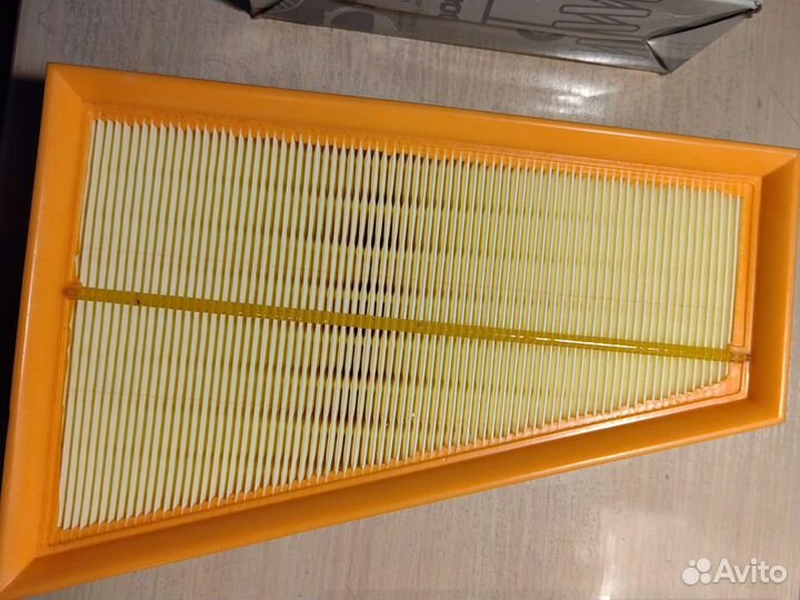 Фильтр воздушный Mercedes-Benz A 270 094 00 04