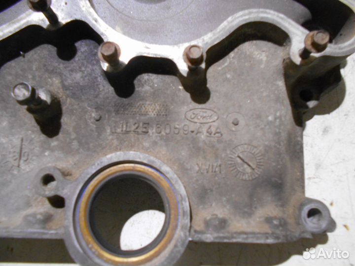 Передняя крышка двигателя Ford Explorer 3