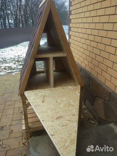 Будка. Домик для кошки