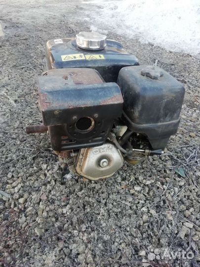 Бензиновый двигатель