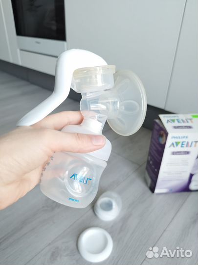 Молокоотсос Avent ручной