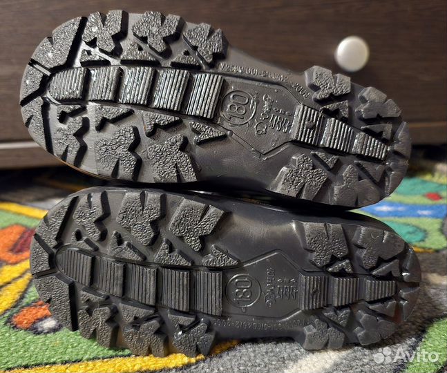 Детские резиновые сапоги