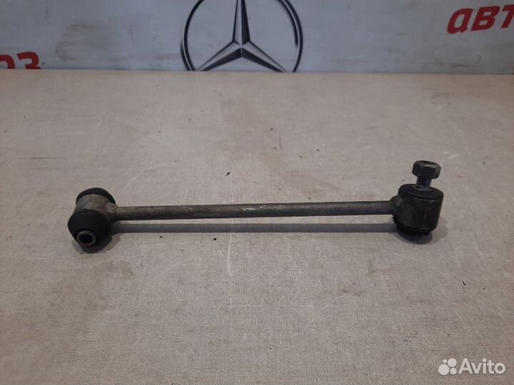 Стойка стабилизатора задняя левая Mercedes C200