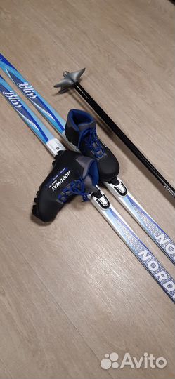 Беговые лыжи, ботинки (комплект) детские