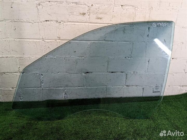 Стекло переднее левое Mercedes Benz E-class W211
