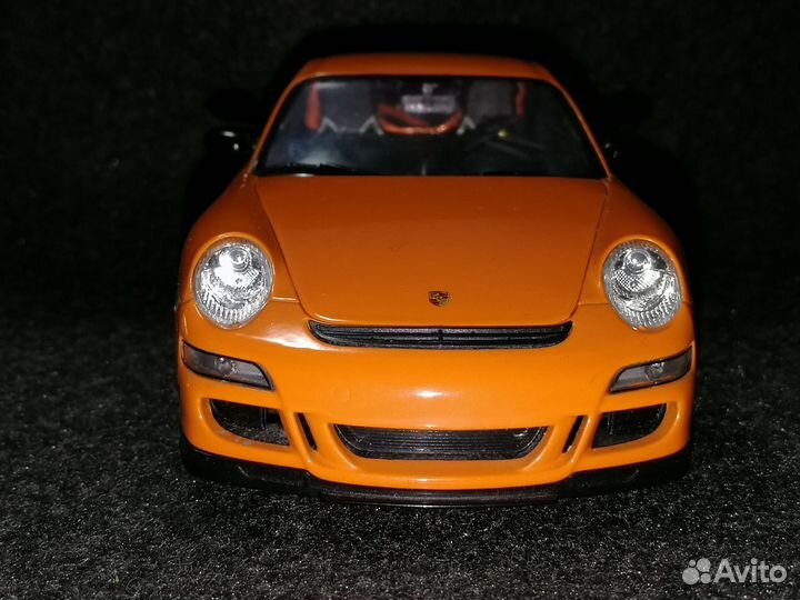Модель 1/24 Welly Porsche 911 (997) GT3 RS