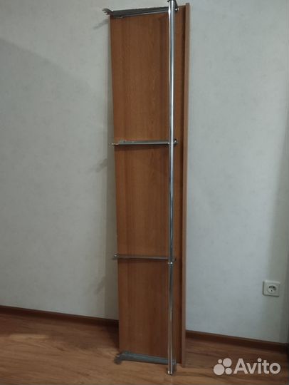 Продам полку вешалку