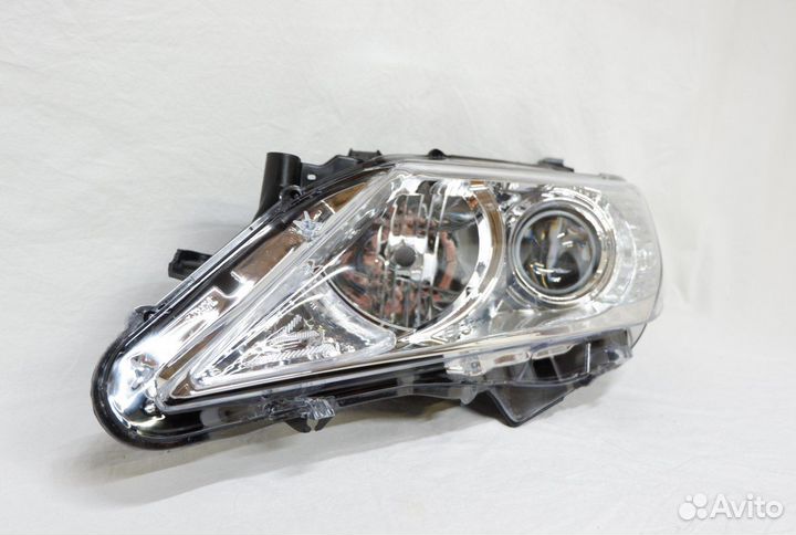 Фара левая Toyota Camry 7 XV50, 2011-2014, галоген