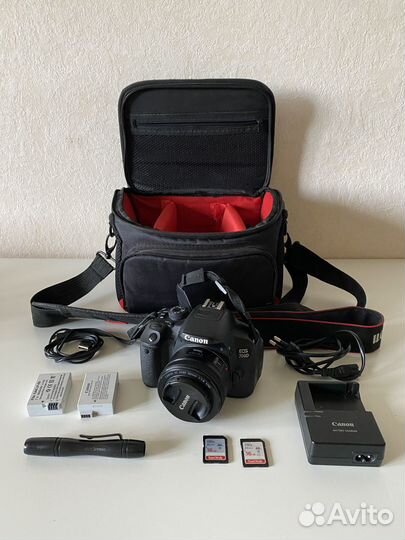 Фотоаппарат Canon EOS 700D
