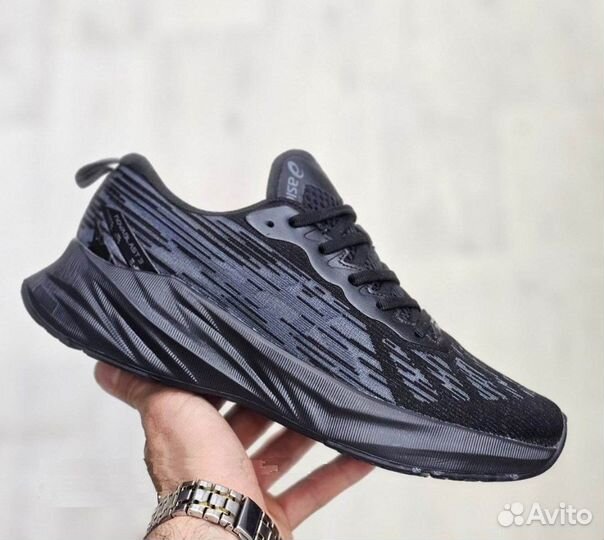 Кроссовки asics NovaBlast 3