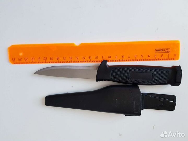 Нож туристический