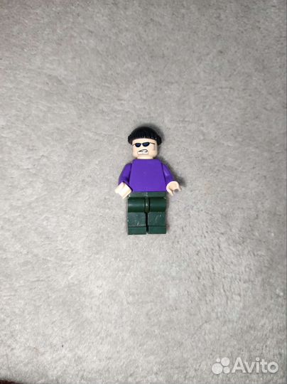 Lego бетмен 7782 минифигурка помощника