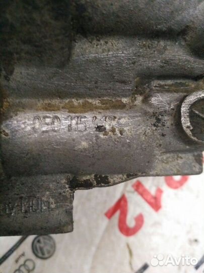 Кронштейн маслянного фильтра Volkswagen Passat B5