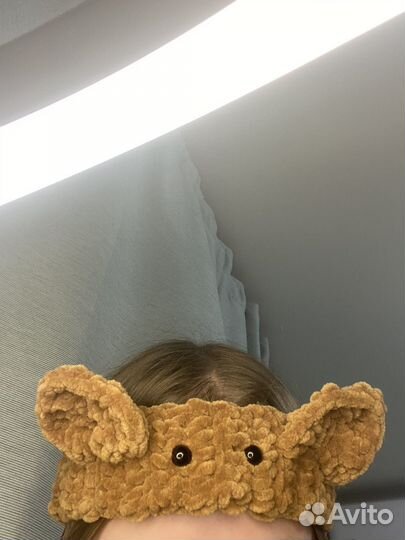 Повязка на голову с ушками вязаная плюшевая