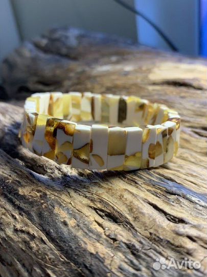 Янтарный браслет 