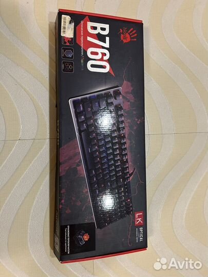 Механическая клавиатура bloody760