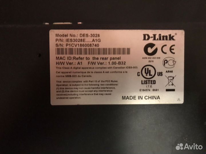 Коммутатор D-link DES-3028