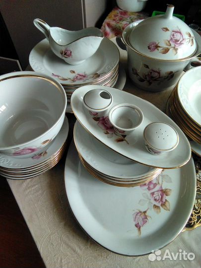 Сервиз столовый