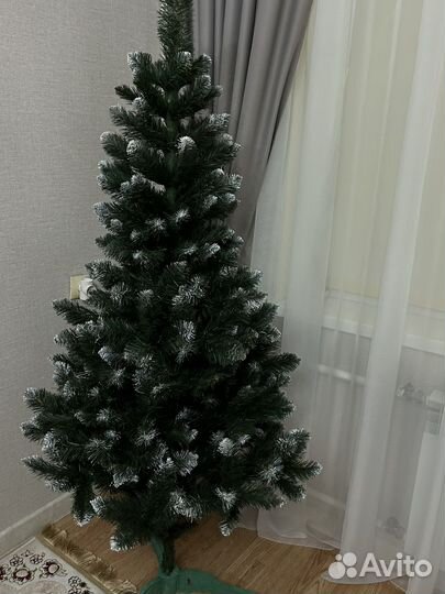 Ель заснеженная 180см