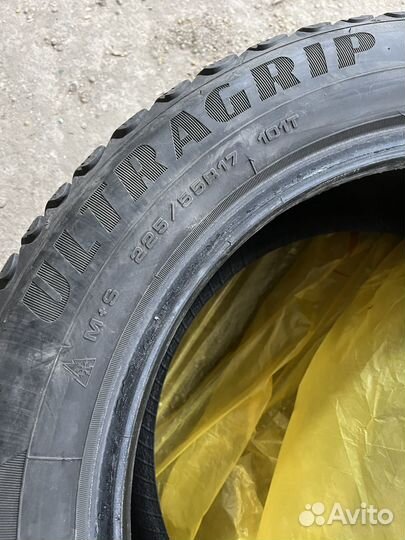 Goodyear UltraGrip 225/55 R17