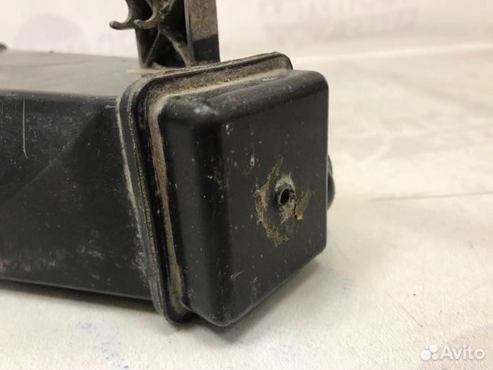 Фильтр паров топлива Audi A6 C6 BDW 2006