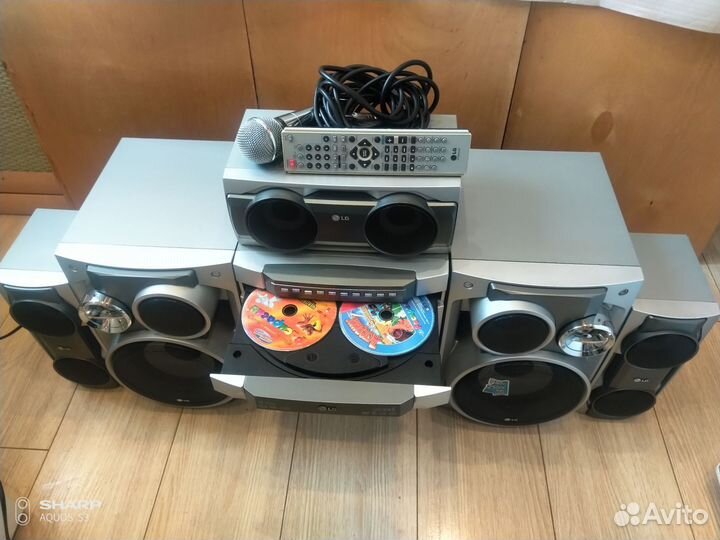 Музыкальный центр lg LM-K5540