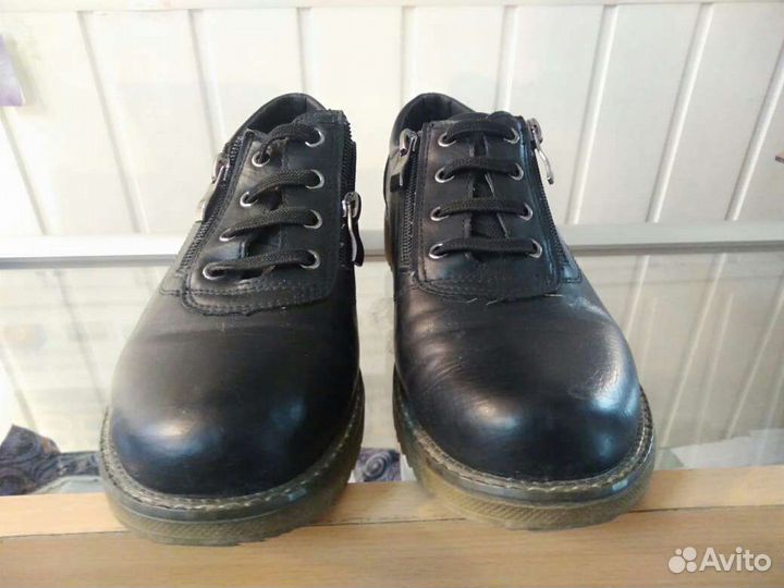 Ботинки женские 39 размер