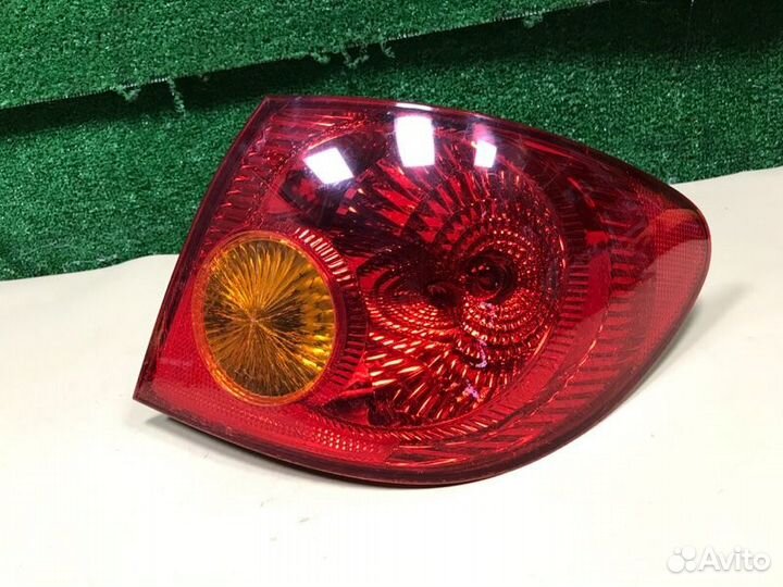 Фонарь задний правый Toyota Corolla Usa ZZT131