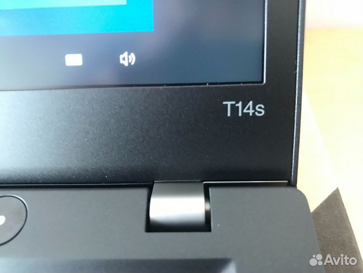 Ноутбук Lenovo ThinkPad T14s