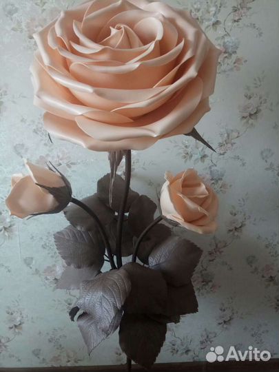 Светильник-торшер