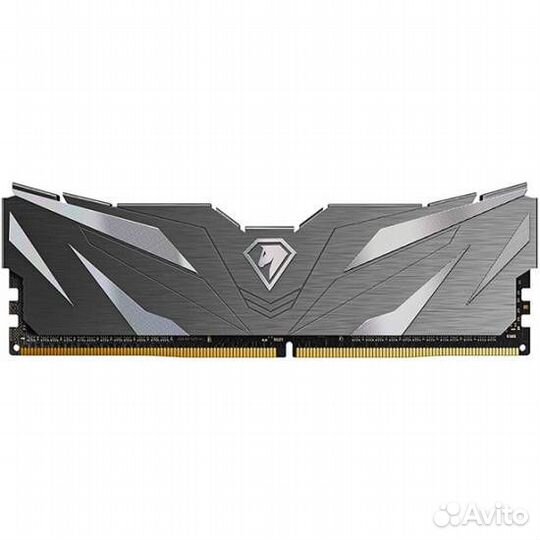 8Gb 3600 netac shadow II (ntswd4P36SP-08K)