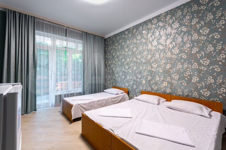 Комната 18 м² в 3-к., 2/2 эт.